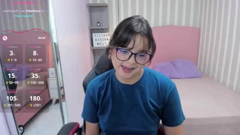  E F F Y  online show from March 2026 07:20:02 PM