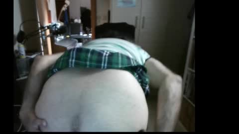 Snapshot of efi_crossou chatting on September 2025 12:32:02 AM efi_crossou online show from September 2025 12:32:02 AM