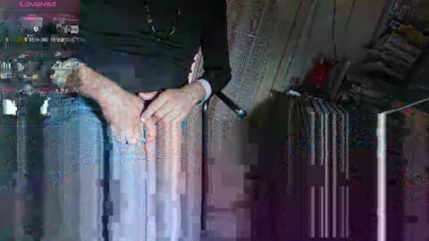 Snapshot of efi_crossou chatting on November 2025 01:37:01 PM efi_crossou online show from November 2025 01:37:01 PM