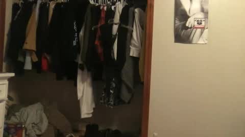 eggnog_and_booty online show from April 2026 11:30:02 PM