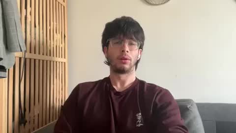 egmezz online show from March 2026 10:31:01 AM