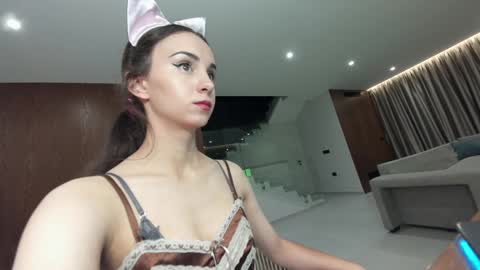 Erik and Alice online show from November 2025 01:39:02 AM