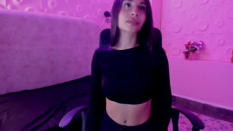 Eimy rose online show from March 2026 09:31:02 PM