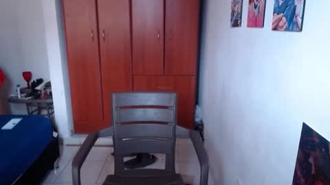 Snapshot of eimy_saenzz chatting on November 2025 02:31:02 PM eimy_saenzz online show from November 2025 02:31:02 PM