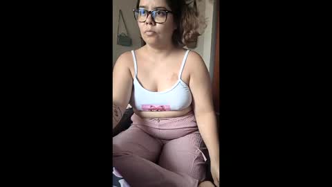 eimy_saenzz online show from March 2026 05:30:01 PM
