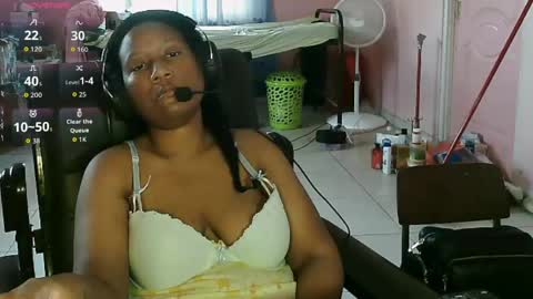 Eirondra Valeen online show from May 2026 03:28:02 PM