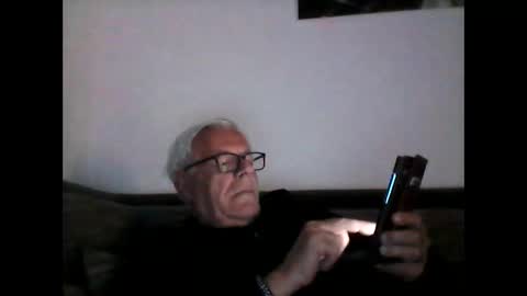 eisbaer1957 online show from May 2026 06:35:02 PM