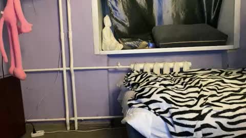 Eitan online show from February 2026 12:11:02 AM