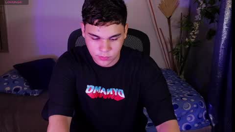 Eithan online show from April 2026 10:10:02 PM