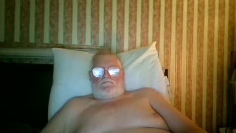 Snapshot of eketman1964 chatting on September 2025 10:22:01 PM eketman1964 online show from September 2025 10:22:01 PM