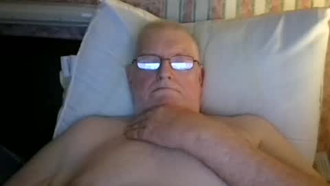 Snapshot of eketman1964 chatting on October 2025 11:48:02 PM eketman1964 online show from October 2025 11:48:02 PM