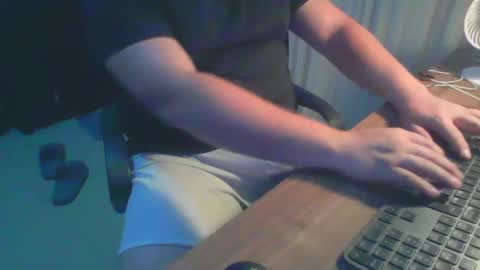 Snapshot of ekudemic chatting on December 2024 05:15:01 AM Juan Pablo M online show from December 2024 05:15:01 AM