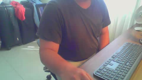 Snapshot of ekudemic chatting on December 2024 06:45:01 PM Juan Pablo M online show from December 2024 06:45:01 PM