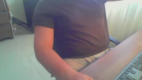 Snapshot of ekudemic chatting on December 2024 08:27:02 PM Juan Pablo M online show from December 2024 08:27:02 PM