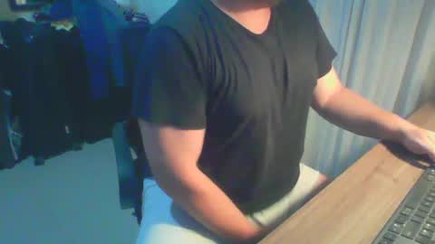 Snapshot of ekudemic chatting on December 2024 07:40:02 AM Juan Pablo M online show from December 2024 07:40:02 AM