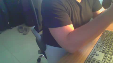 Snapshot of ekudemic chatting on December 2024 06:27:01 PM Juan Pablo M online show from December 2024 06:27:01 PM