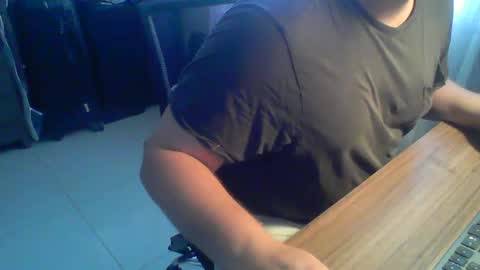 Snapshot of ekudemic chatting on February 2025 09:24:02 PM Juan Pablo M online show from February 2025 09:24:02 PM