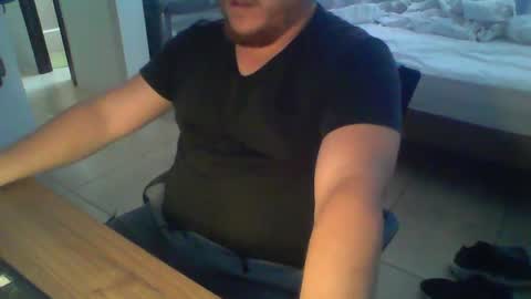 Snapshot of ekudemic chatting on October 2025 05:08:02 PM Juan Pablo M online show from October 2025 05:08:02 PM