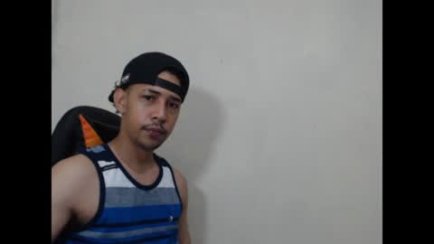 Snapshot of el_menor chatting on June 2026 03:31:01 AM Instagram BelowAbajo online show from June 2026 03:31:01 AM