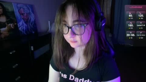 Snapshot of el_sweety chatting on December 2024 01:22:02 PM If you like it when I meow give me a thumbs up online show from December 2024 01:22:02 PM