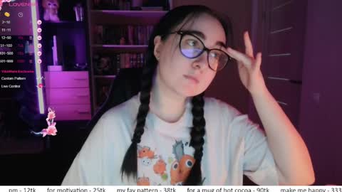 If you like it when I meow give me a thumbs up online show from April 2026 12:46:01 PM