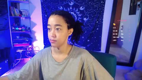 Snapshot of ela_0 chatting on May 2026 10:09:02 AM Ela Help me reach 100 thumbs up online show from May 2026 10:09:02 AM