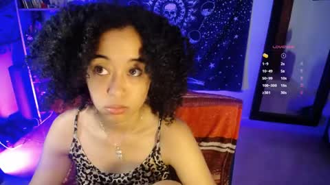 Snapshot of ela_0 chatting on May 2026 07:47:02 AM Ela Help me reach 100 thumbs up online show from May 2026 07:47:02 AM