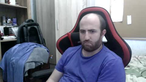 elamordeyuli online show from April 2026 12:25:01 PM