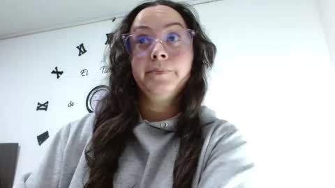 Snapshot of elamurray02 chatting on February 2026 01:39:01 PM elammurray online show from February 2026 01:39:01 PM