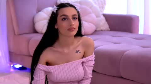 Ela online show from March 2026 12:11:01 PM