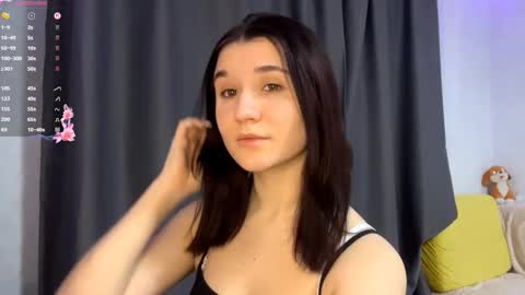 Snapshot of elaravoss chatting on February 2026 02:45:01 PM Bella online show from February 2026 02:45:01 PM