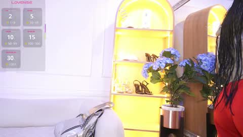 Snapshot of elasummeer chatting on October 2025 11:50:01 AM Elasummeer online show from October 2025 11:50:01 AM