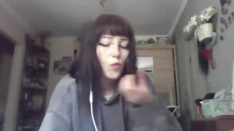 Lia online show from May 2026 07:25:01 AM