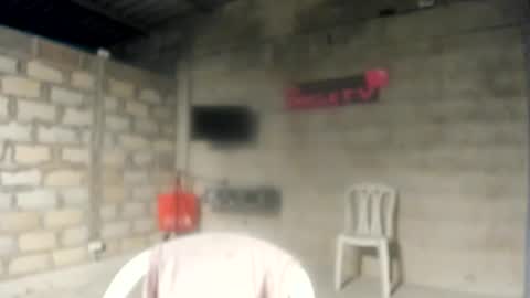 Snapshot of elchicletv chatting on December 2024 02:02:01 AM El CHICLE TV - SHOW online show from December 2024 02:02:01 AM