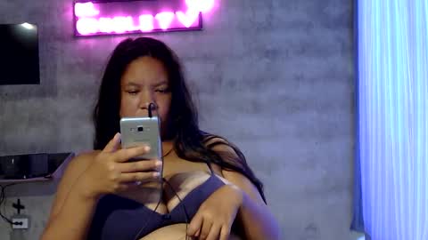 Snapshot of elchicletv chatting on February 2025 03:05:02 PM El CHICLE TV - SHOW online show from February 2025 03:05:02 PM