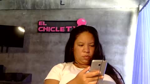 Snapshot of elchicletv chatting on February 2025 04:31:01 PM El CHICLE TV - SHOW online show from February 2025 04:31:01 PM
