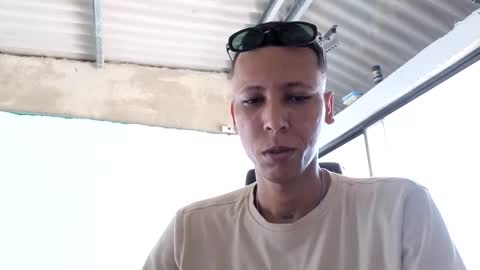 Snapshot of elchicletv chatting on October 2025 06:49:02 PM El CHICLE TV - SHOW online show from October 2025 06:49:02 PM