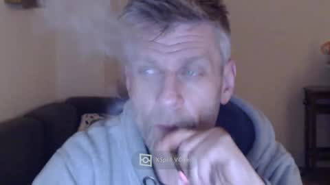 Snapshot of elculiador2207 chatting on December 2024 10:19:01 PM Timm online show from December 2024 10:19:01 PM