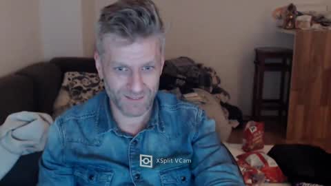 Snapshot of elculiador2207 chatting on December 2024 11:25:01 PM Timm online show from December 2024 11:25:01 PM