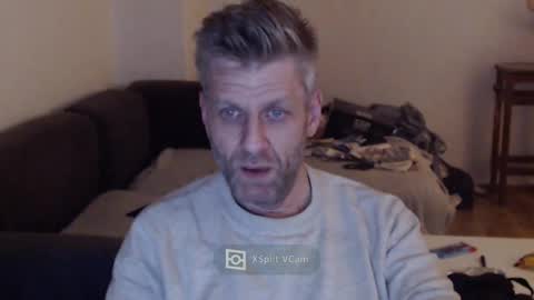 Snapshot of elculiador2207 chatting on December 2024 09:48:01 PM Timm online show from December 2024 09:48:01 PM