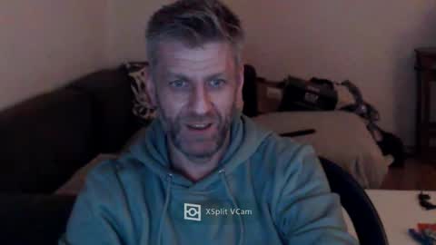 Snapshot of elculiador2207 chatting on December 2024 03:18:02 AM Timm online show from December 2024 03:18:02 AM