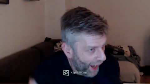 Snapshot of elculiador2207 chatting on December 2024 08:02:01 PM Timm online show from December 2024 08:02:01 PM