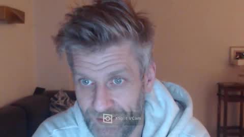 Snapshot of elculiador2207 chatting on January 2025 08:16:01 PM Timm online show from January 2025 08:16:01 PM