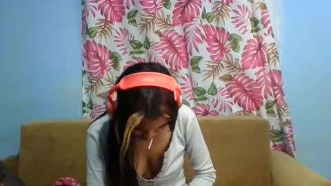 eldie69 online show from June 2026 03:59:01 PM