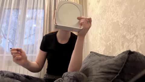 Lois online show from April 2026 03:20:02 PM