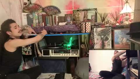 Snapshot of eleazar_blake chatting on October 2025 07:16:01 AM Sir Eleazar online show from October 2025 07:16:01 AM