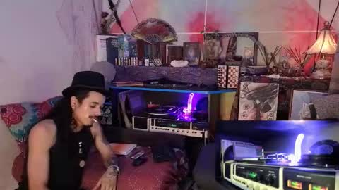 Snapshot of eleazar_blake chatting on November 2025 03:19:01 AM Sir Eleazar online show from November 2025 03:19:01 AM