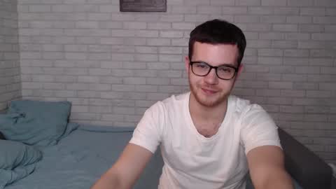 Alex online show from March 2025 08:10:02 PM