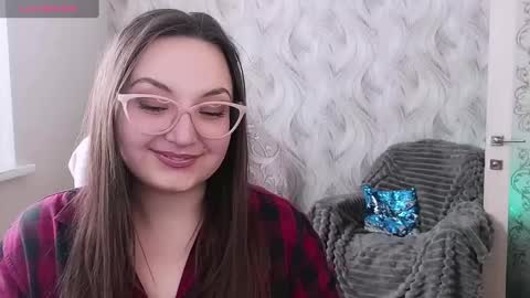 Snapshot of elegant_audacity chatting on March 2025 09:18:01 AM Rachel online show from March 2025 09:18:01 AM