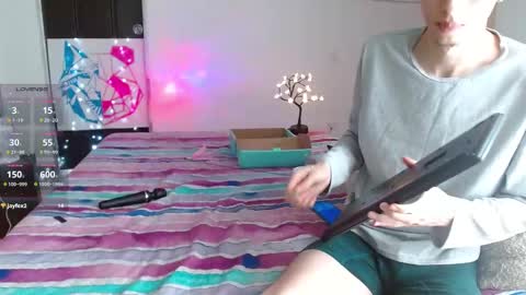 Snapshot of elektra_and_konan_01 chatting on February 2025 02:13:02 PM Elektra and Konan online show from February 2025 02:13:02 PM